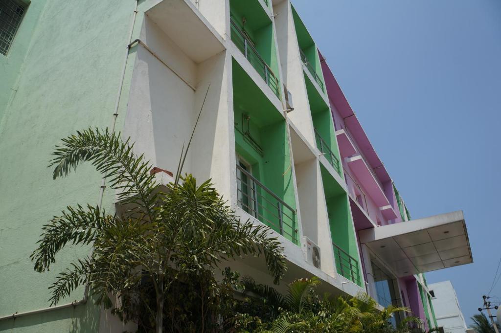 Lotels Hotel Chennai Exterior photo